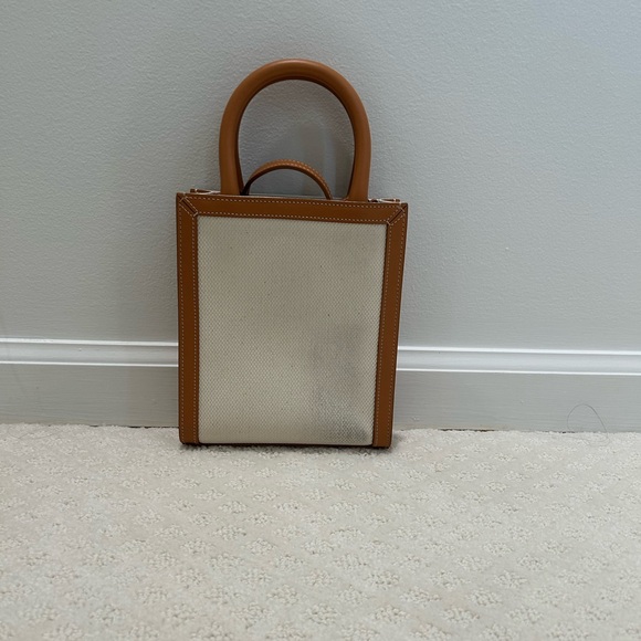 Celine Cabas Vertical Bag - Picture 6 of 8